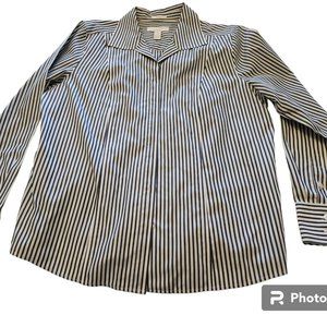 🔥Chico's Long-Sleeve Button Down, Size 2🔥